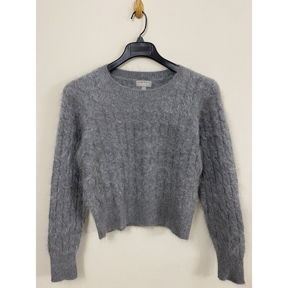 J.Crew Brushed cashmere shrunken cable-knit crewneck Long Sleeve sweater Size M - Picture 3 of 9